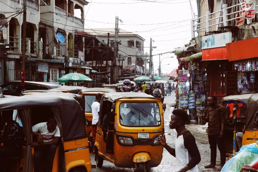 Nigeria: Eine doppelte Herausforderung - Lagos