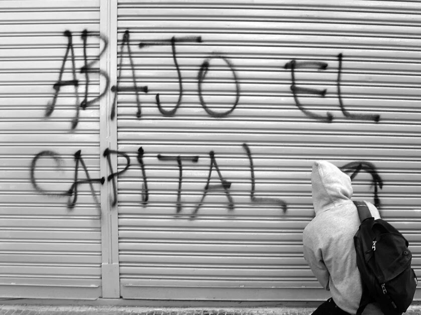 Anti-capitalist grafitti from Chile