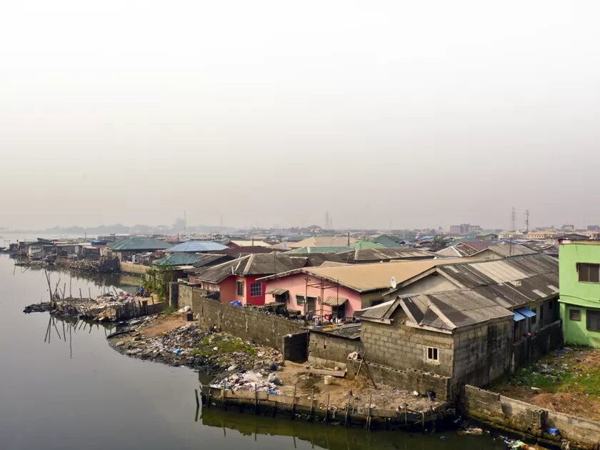 Siedlung Iwaya, Lagos