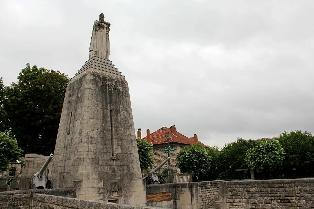 Siegesdenkmal der Schlacht um Verdun